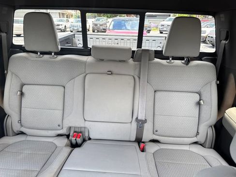 Used 2019 GMC Sierra 1500 SLE w/ SLE Value Package AWD/4WD image 34
