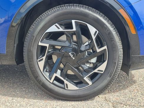 Certified 2023 Kia Sportage SX FWD image 18