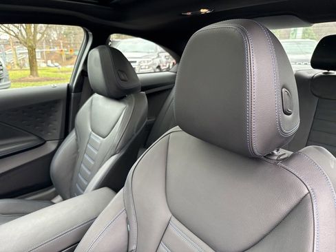 Used 2024 BMW M240i xDrive Coupe w/ Premium Package image 13
