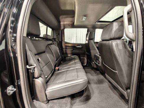 Used 2022 GMC Sierra 1500 Denali w/ Denali Reserve Package AWD/4WD image 38