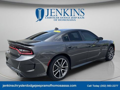 Used 2023 Dodge Charger R/T w/ Plus Group RWD image 5