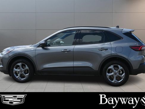 Used 2025 Ford Escape ST-Line AWD/4WD image 5