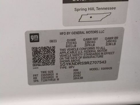 Certified 2024 Cadillac XT5 Premium Luxury w/ LPO, Floor Liner Package AWD/4WD image 30
