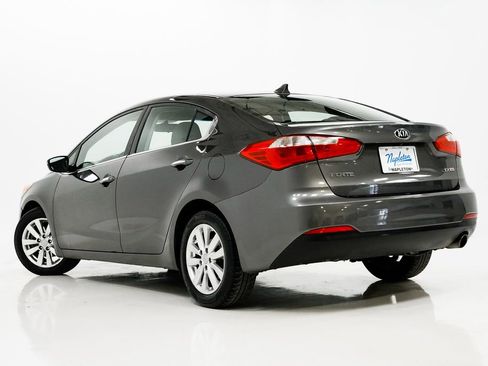 Used 2014 Kia Forte EX image 23