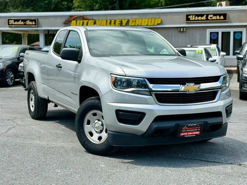 Used 2016 Chevrolet Colorado W/T w/ WT Convenience Package AWD/4WD image 1