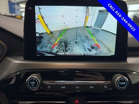 Used 2023 Ford Escape Active image 15