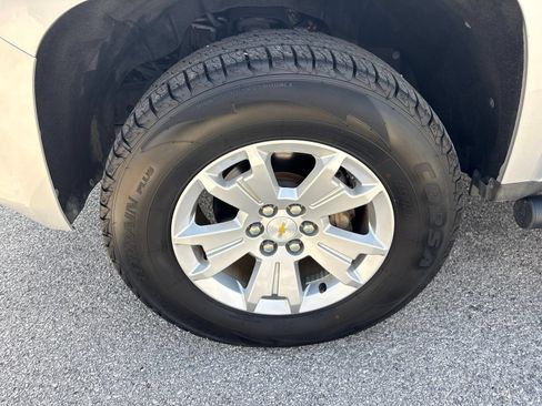 Used 2018 Chevrolet Colorado LT w/ LT Convenience Package RWD image 26