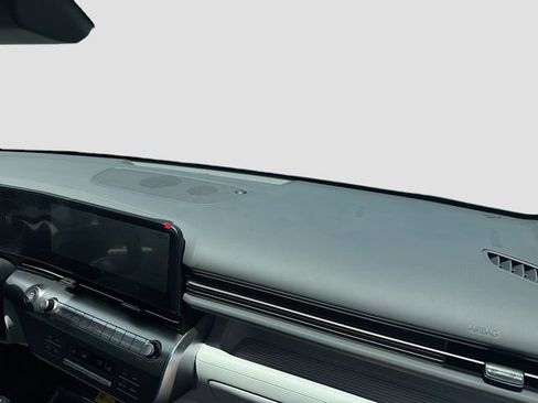New 2026 Hyundai Kona Limited FWD image 31