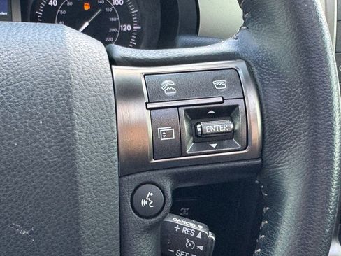 Used 2017 Lexus GX 460 w/ Navigation Package image 18