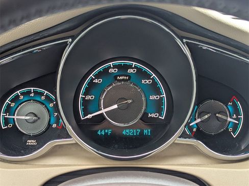 Used 2009 Chevrolet Malibu LTZ w/ HFV6 Engine Package image 13