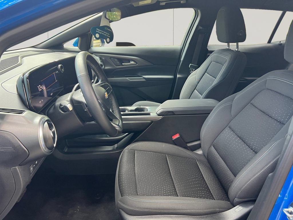 Used 2025 Chevrolet Equinox EV LT w/ Comfort Package AWD/4WD image 10