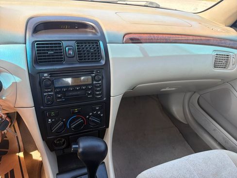 Used 2000 Toyota Solara SE image 19