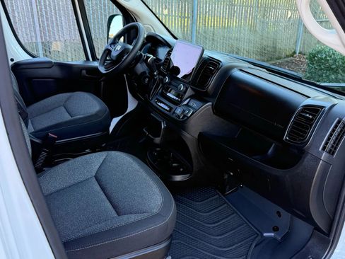 Used 2023 RAM ProMaster 2500 w/ Premium Convenience Group (B) image 13