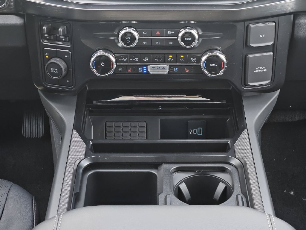New 2026 Ford F350 Lariat w/ Lariat Ultimate Package AWD/4WD image 20