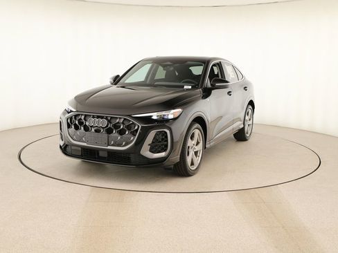 New 2025 Audi Q5 Prestige image 12