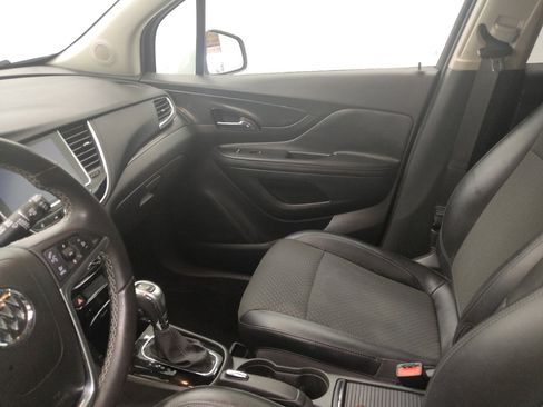 Used 2019 Buick Encore Preferred FWD image 19