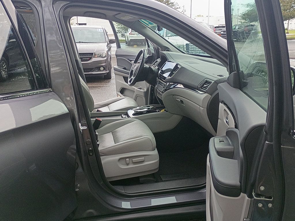 Used 2021 Honda Pilot Elite image 17