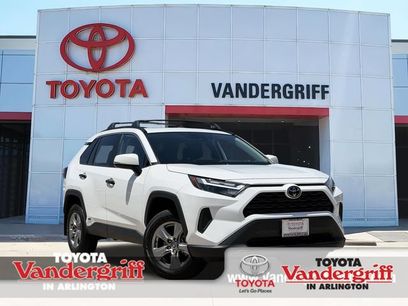 Used 2025 Toyota RAV4 XLE w/ Convenience Package