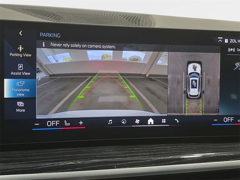 Certified 2026 BMW X5 xDrive50e w/ M Sport Package image 19