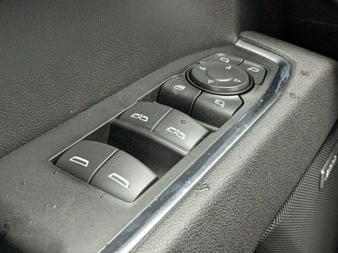 New 2026 Chevrolet Silverado 1500 LTZ w/ Z71 Off-Road Package image 21