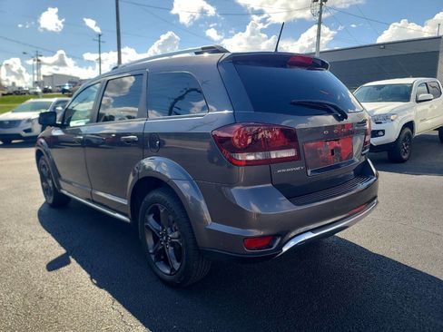 Used 2019 Dodge Journey Crossroad w/ Driver Convenience Group image 6