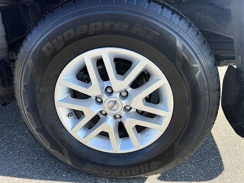 Used 2019 Nissan Frontier SV w/ Value Truck Package image 10