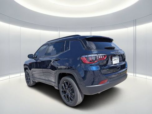 New 2026 Jeep Compass Latitude AWD/4WD image 5
