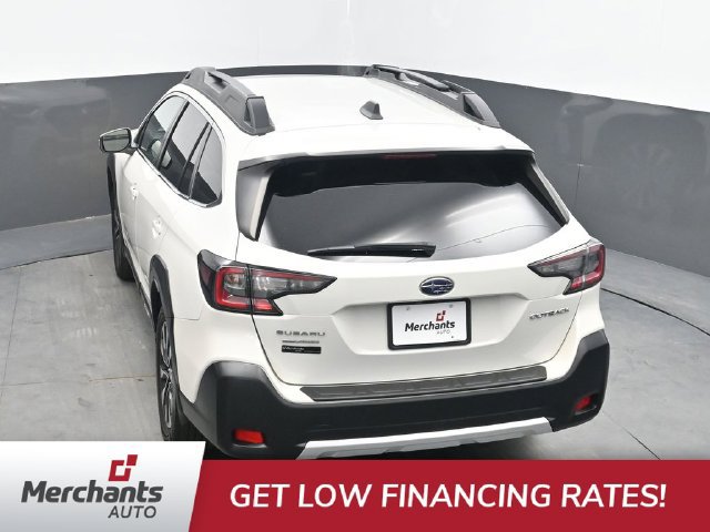 Used 2023 Subaru Outback Limited AWD/4WD image 36
