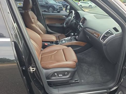 Used 2016 Audi Q5 2.0T Premium Plus w/ Technology Package AWD/4WD image 19