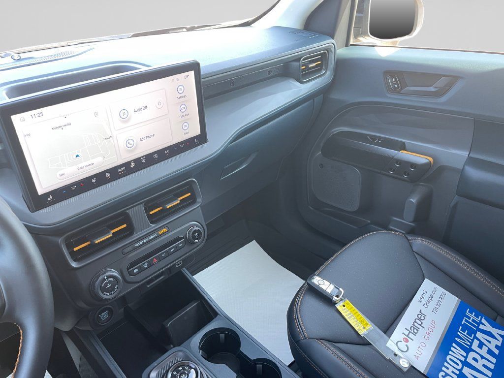 Used 2026 Ford Maverick Tremor AWD/4WD image 32