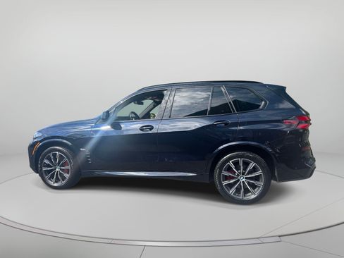 Used 2024 BMW X5 xDrive40i w/ M Sport Package AWD/4WD image 4