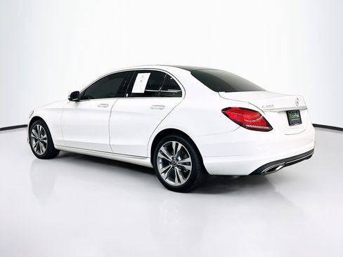 Used 2019 Mercedes-Benz C 300 4MATIC Sedan image 5