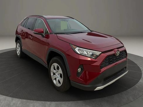 Used 2019 Toyota RAV4 LE w/ All Weather Liner Package AWD/4WD image 1