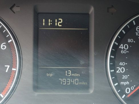 Used 2013 Volkswagen Passat 2.5 S image 35