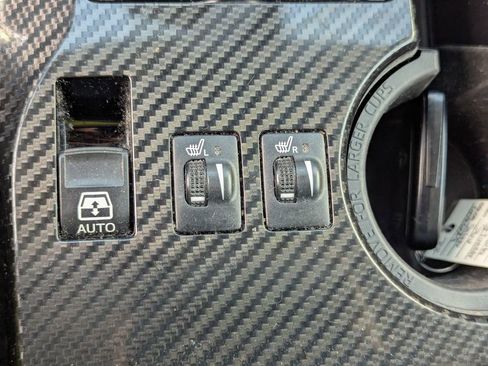 Used 2022 Toyota 4Runner TRD Off-Road Premium w/ Moonroof Package AWD/4WD image 15