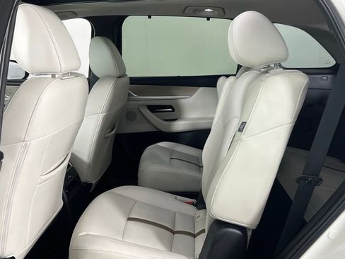 Used 2024 MAZDA CX-90 Plug-In Hybrid w/ Premium Plus image 25