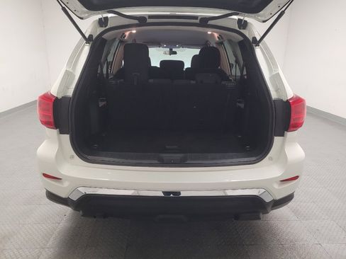 Used 2017 Nissan Pathfinder S FWD image 29