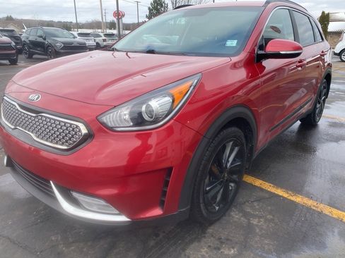 Used 2019 Kia Niro S Touring image 8