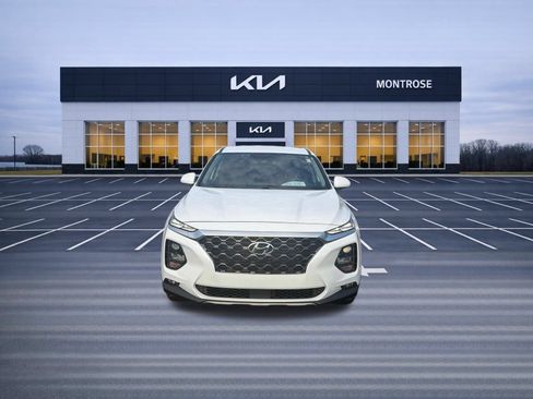 Used 2020 Hyundai Santa Fe SEL FWD image 2