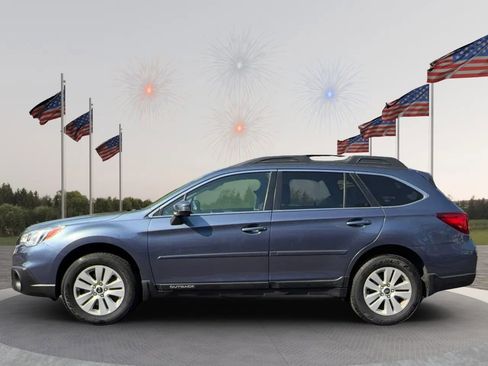 Used 2017 Subaru Outback 2.5i Premium AWD/4WD image 4