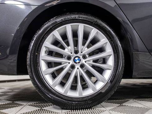 Used 2023 BMW 530i w/ Premium Package RWD image 42