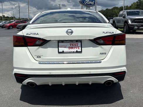 Used 2022 Nissan Altima 2.5 Platinum AWD/4WD image 22