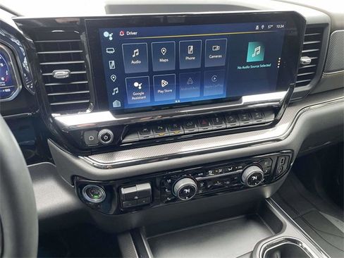 Used 2023 Chevrolet Silverado 1500 ZR2 w/ Technology Package image 13