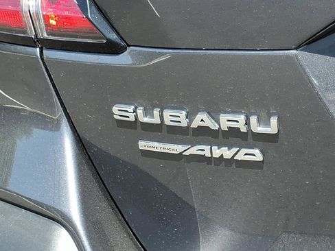 Used 2025 Subaru Outback Premium w/ Popular Package #1A AWD/4WD image 14