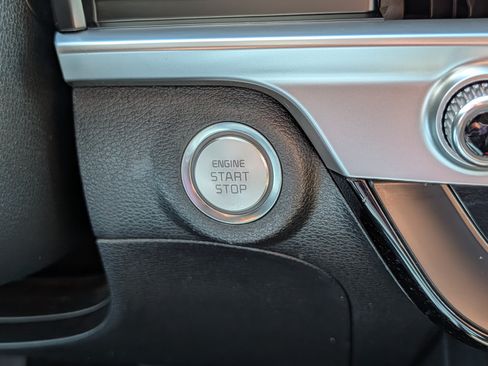 Certified 2023 Kia Telluride LX AWD/4WD image 29