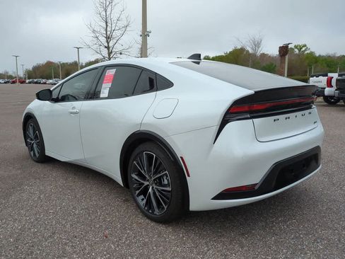 New 2026 Toyota Prius XLE image 4