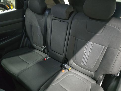 Certified 2025 Hyundai Tucson SEL AWD/4WD image 15