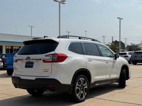 Used 2023 Subaru Ascent Limited AWD/4WD image 5