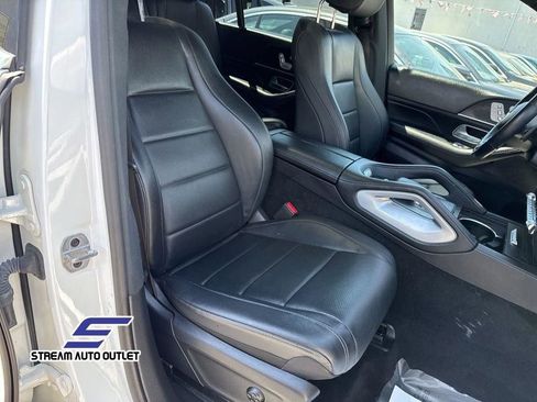 Used 2022 Mercedes-Benz GLS 450 4MATIC image 37
