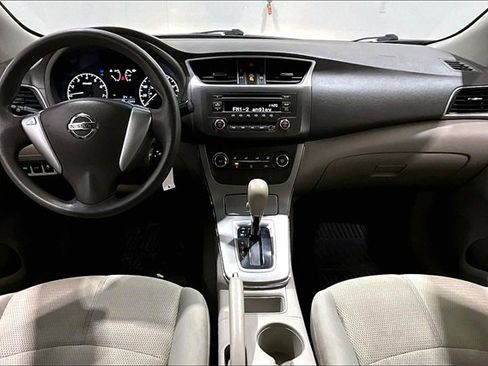 Used 2014 Nissan Sentra S image 7